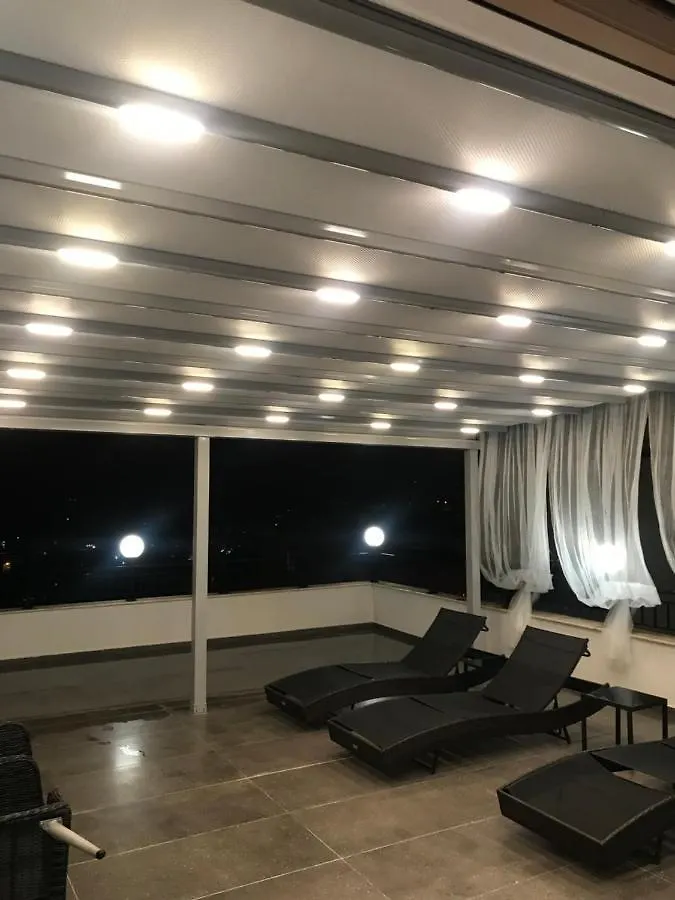 Pirro Luxury Apartment Sarande