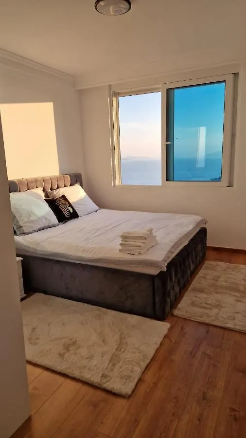 Pirro Luxury Apartment Sarande